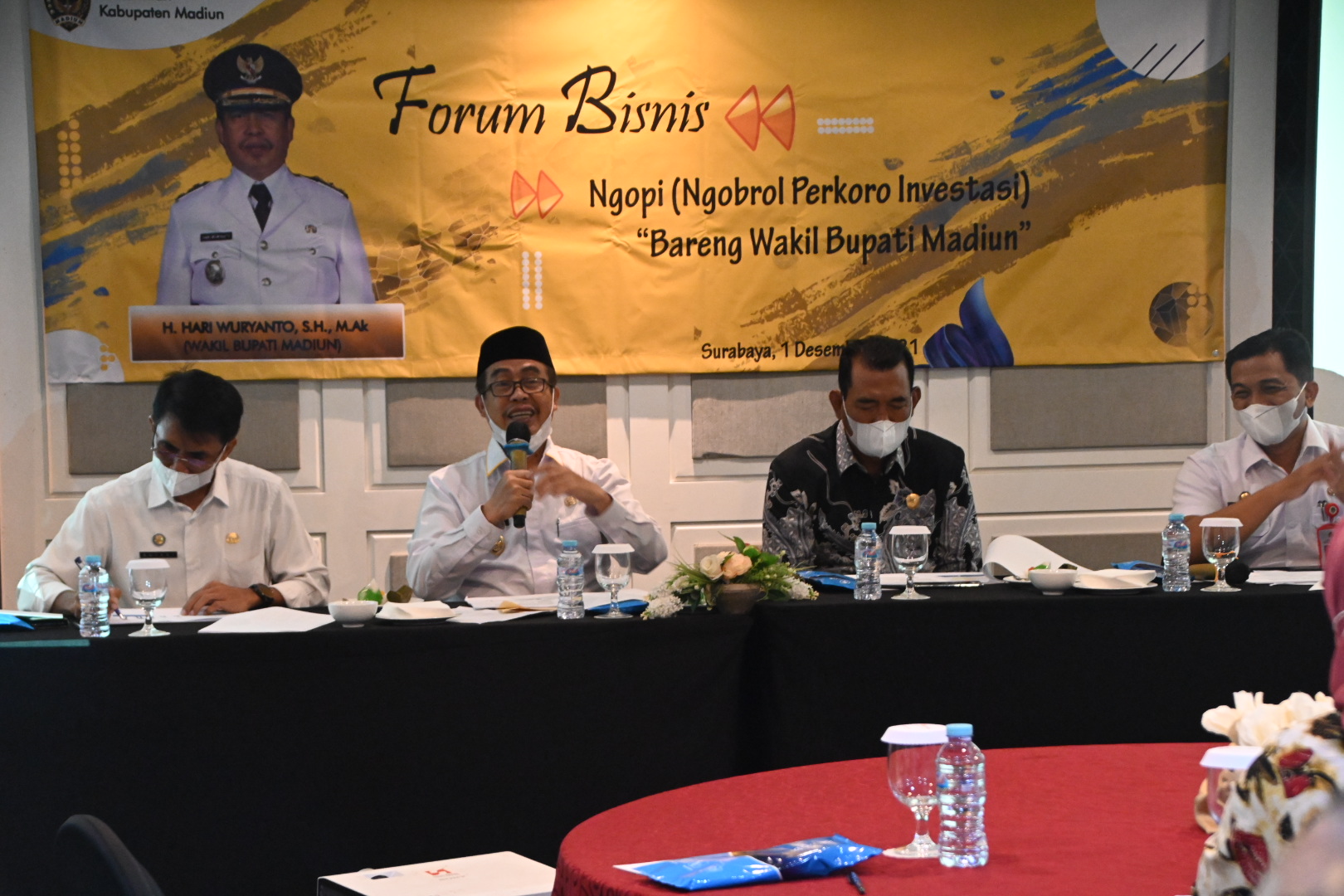 Forum Bisnis, Foto-4